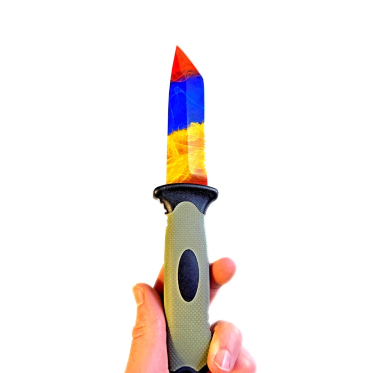 NÓŻ URSUS MARBLE FADE OSTRY CS2.webp