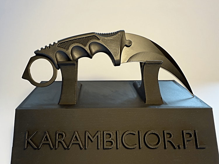 NÓŻ KARAMBIT BLACK CS2.png